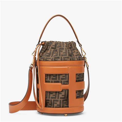 fendi step out medium